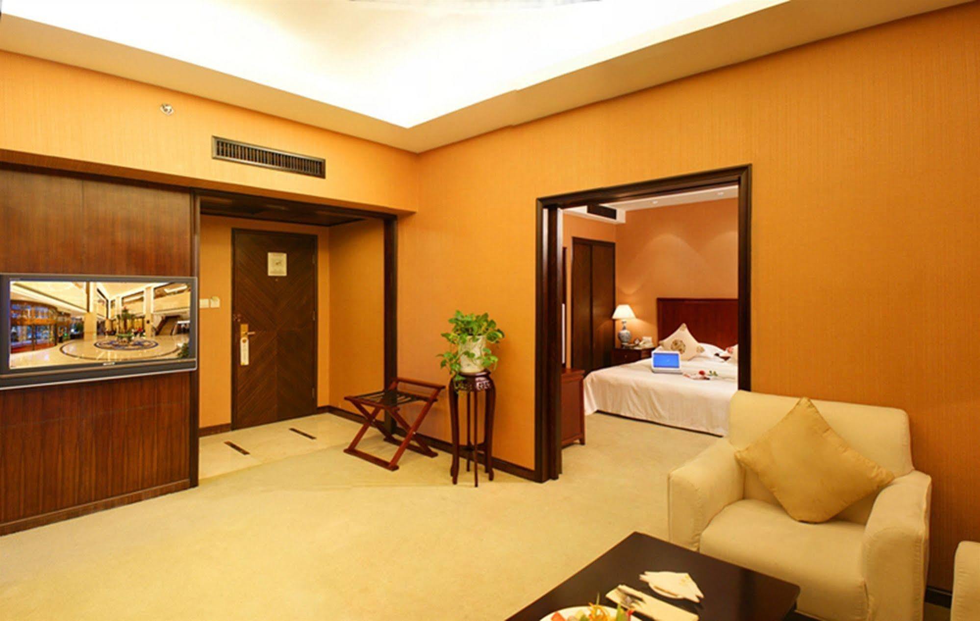 Yiwu Yi He Hotel Extérieur photo