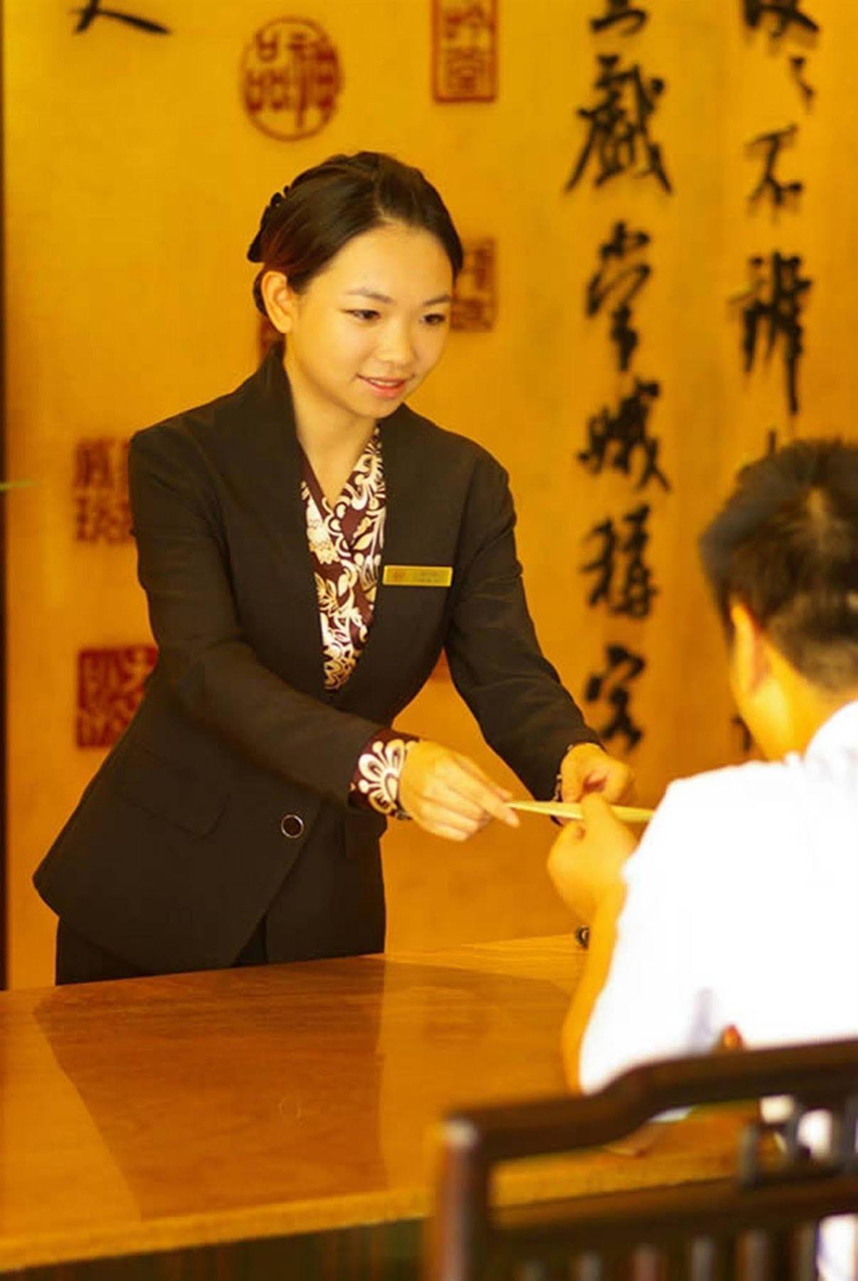 Yiwu Yi He Hotel Extérieur photo