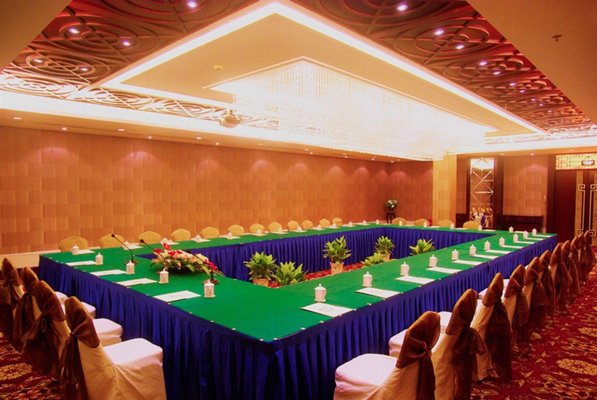Yiwu Yi He Hotel Extérieur photo